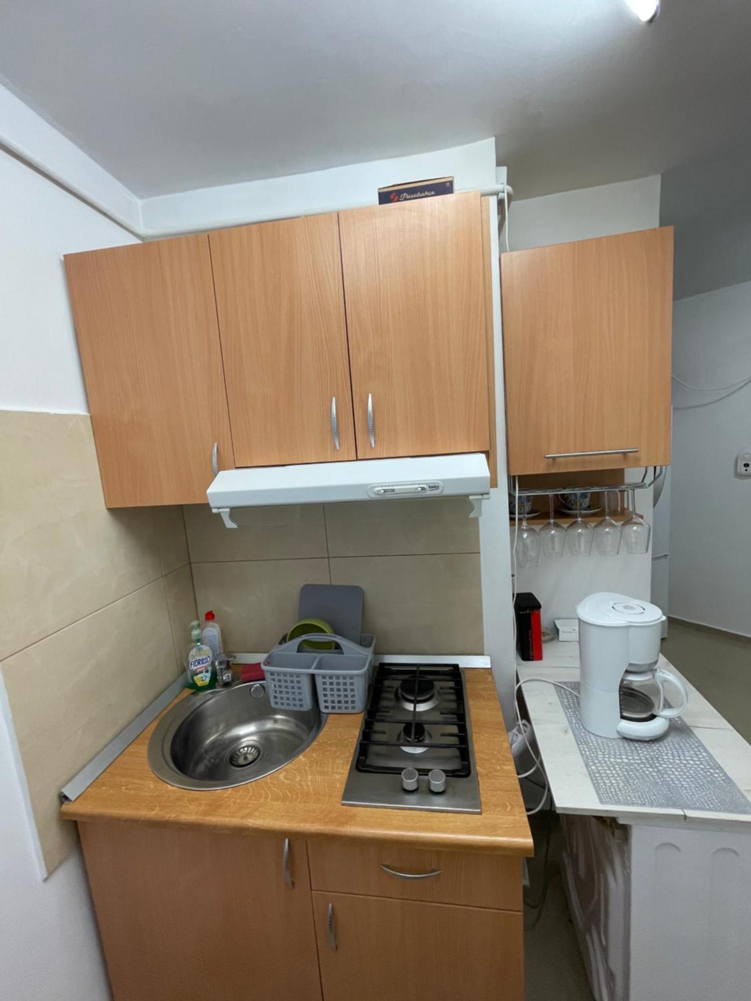 Nikolasstudiocenter Плоєшті Екстер'єр фото